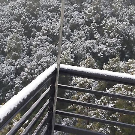 Solitude Inn Bnb Simlá Kültér fotó